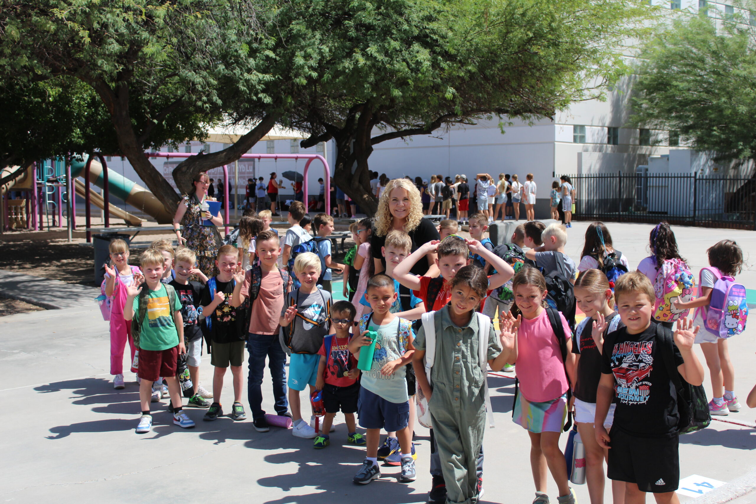 Flexible schedule charter school students in Arizona learning in small groups