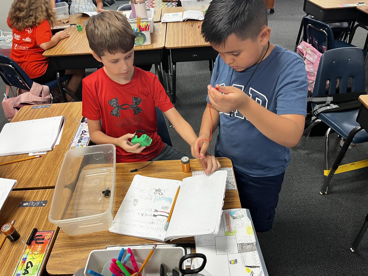 EDUPRIZE 4th Grade students learning