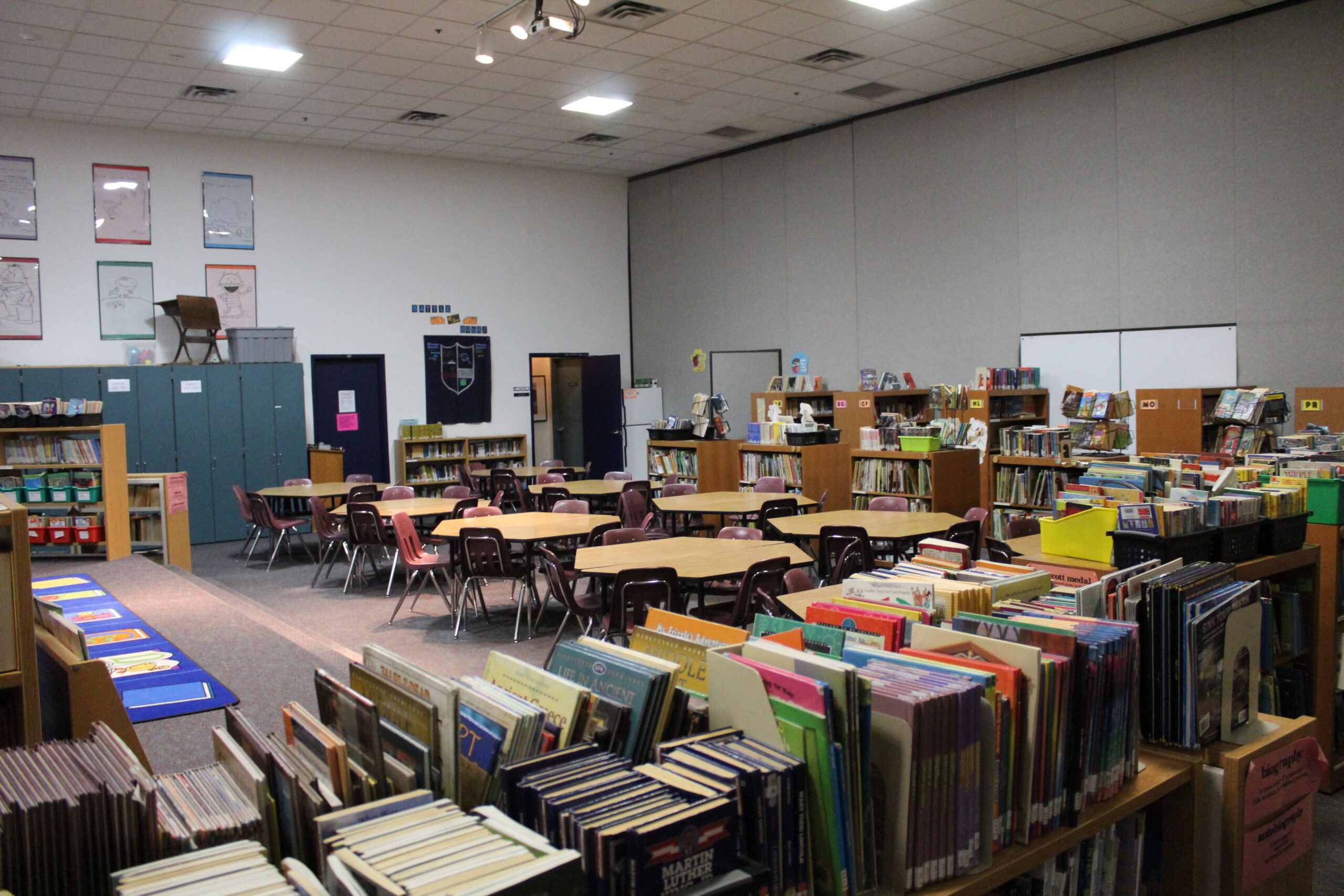 Library - EDUPRIZE Gilbert